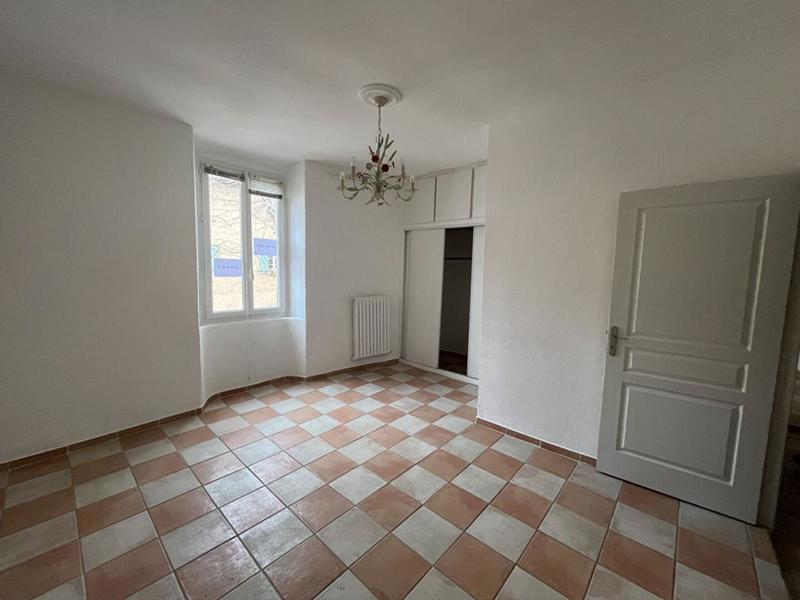Maison de village - 200 m² - 5 pièces