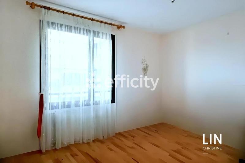 Appartement - 107 m² - 4 pièces