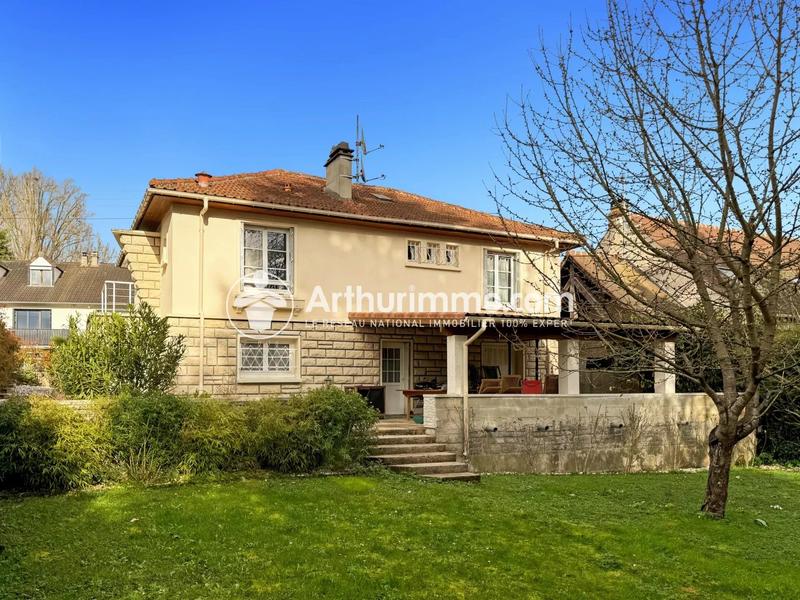 Maison - 105 m² - 6 pièces