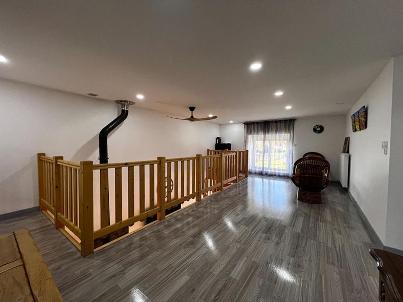 Maison - 168 m² - 3 pièces