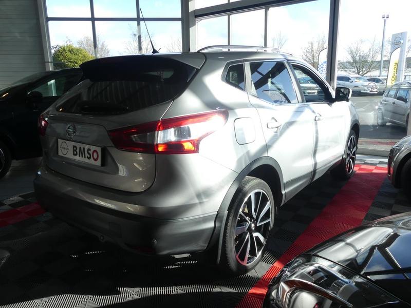 Nissan Qashqai 2017 - Essence Boîte manuelle II 1.2 Dig-T 115 Tekna