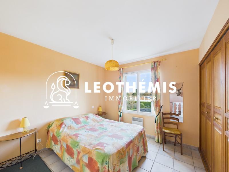 Maison - 177 m² - 8 pièces