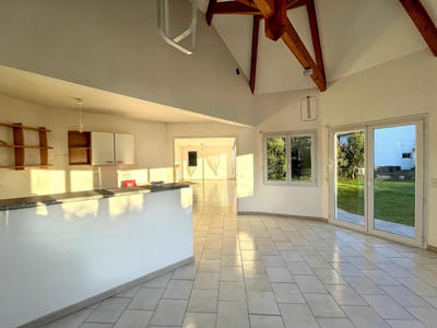 Maison - 141 m² - 6 pièces
