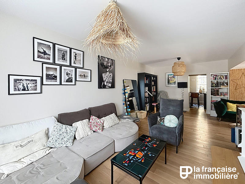 Maison - 180 m² - 6 pièces