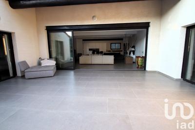 Maison - 235 m² - 6 pièces