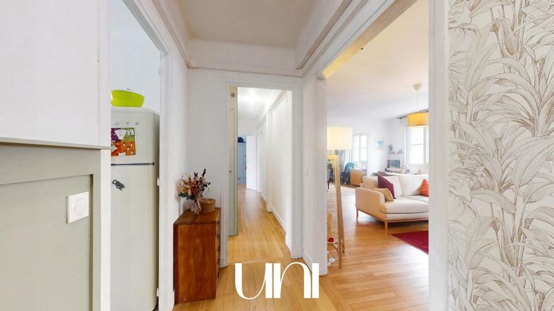 Appartement - 94 m² - 4 pièces