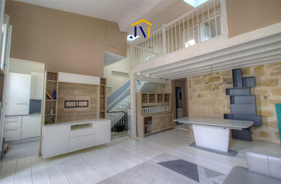 Appartement - 84 m² - 4 pièces