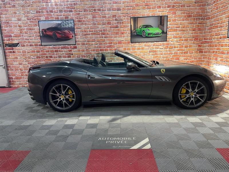 Ferrari California V8