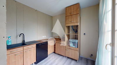 Maison - 85 m² - 3 pièces