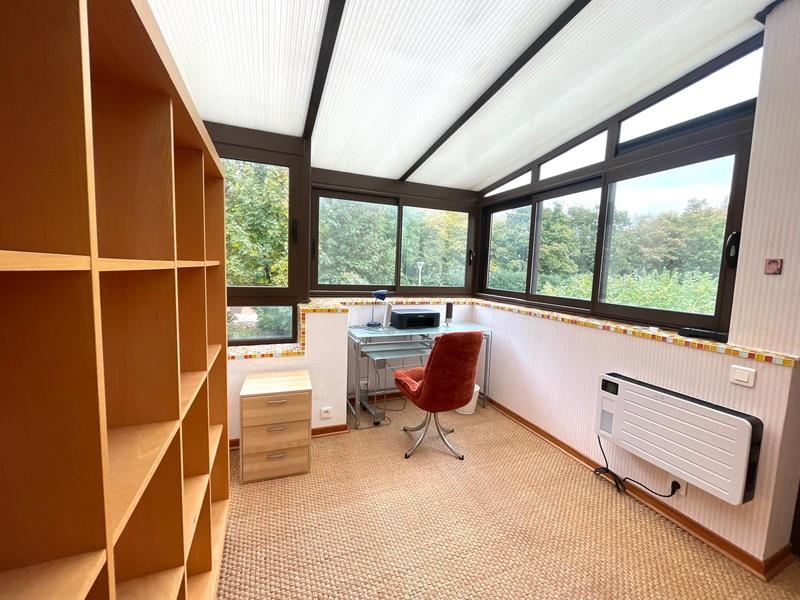 Appartement - 85 m² - 3 pièces