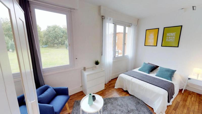 Chambre - 13 m² - 4 pièces