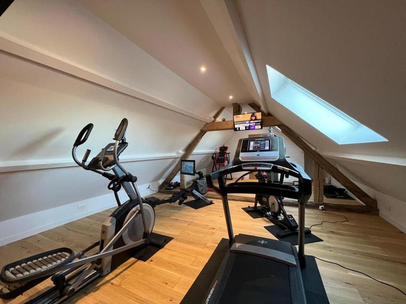 Maison - 300 m² - 7 pièces