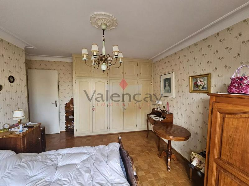 Maison - 146 m² - 7 pièces