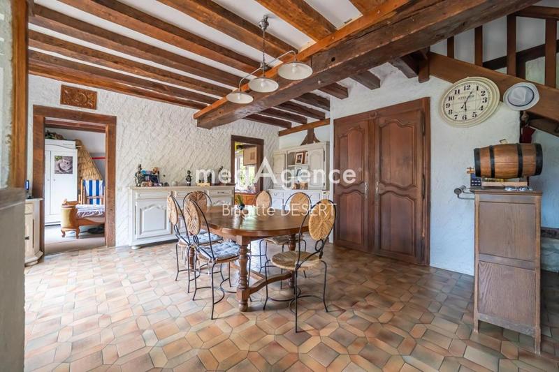 Maison - 206 m² - 8 pièces