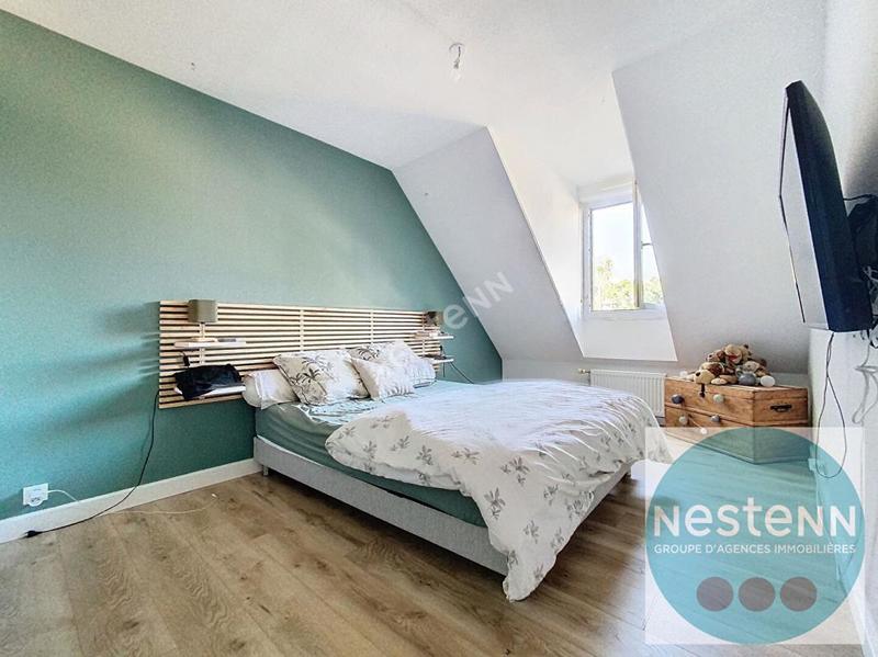 Maison - 93 m² - 4 pièces