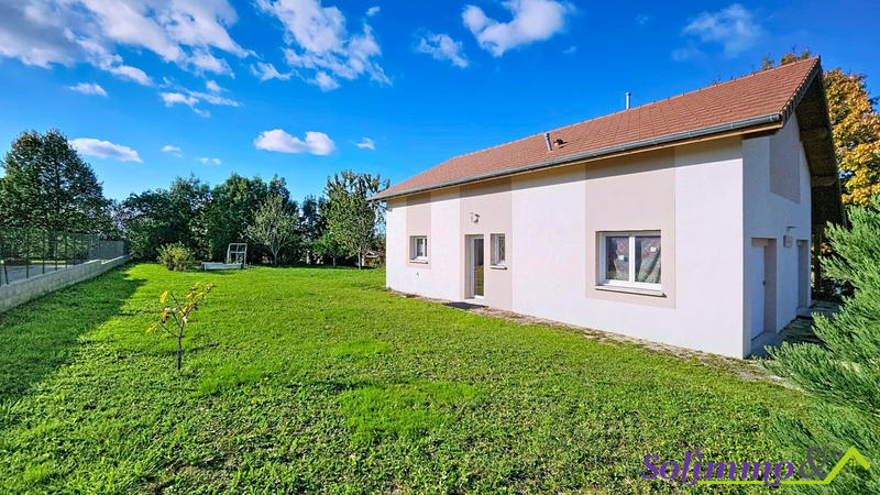 Villa - 90 m² - 4 pièces