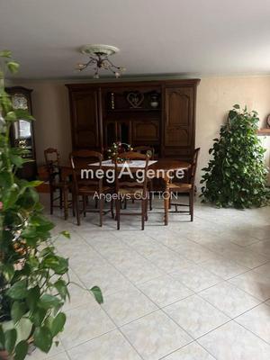 Maison ancienne - 96 m² - 5 pièces