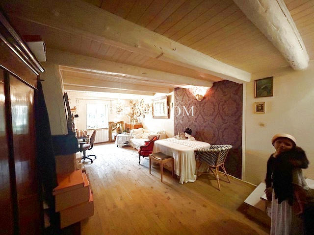 Maison de village - 165 m² - 7 pièces