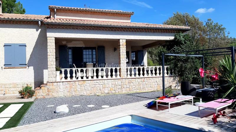 Maison - 135 m² - 6 pièces