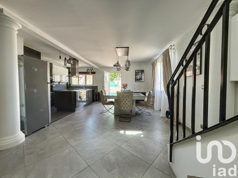 Maison - 160 m² - 5 pièces