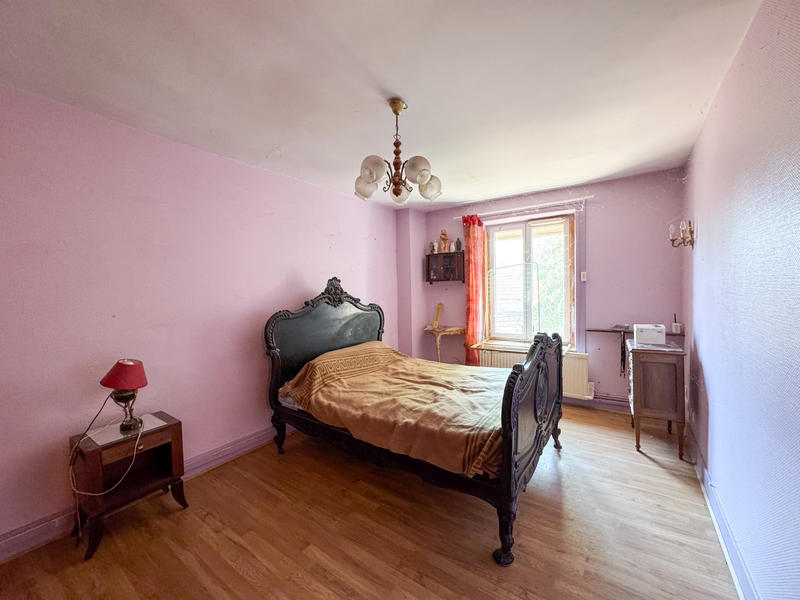 Propriété - 650 m² - 17 pièces