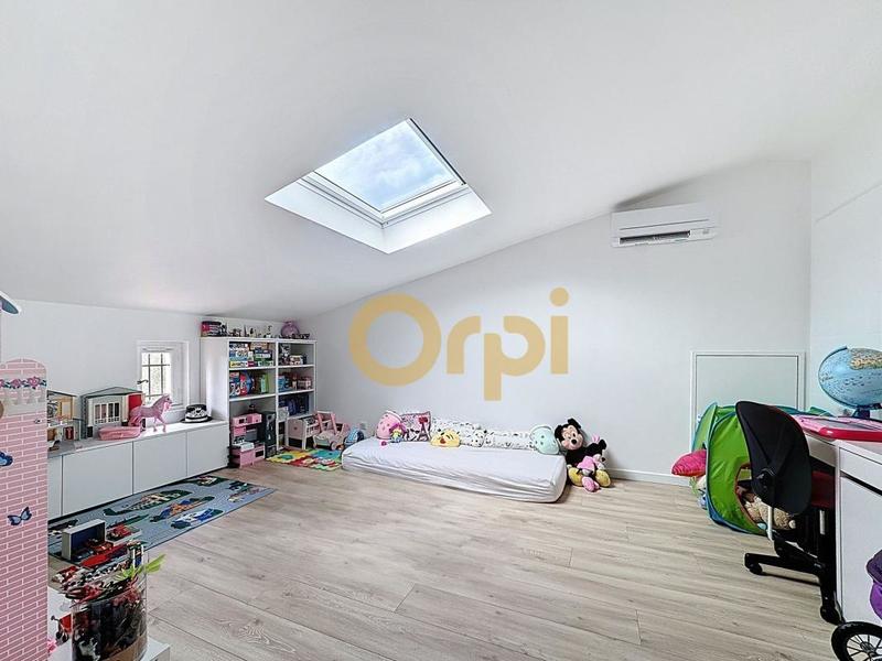 Maison - 160 m² - 5 pièces