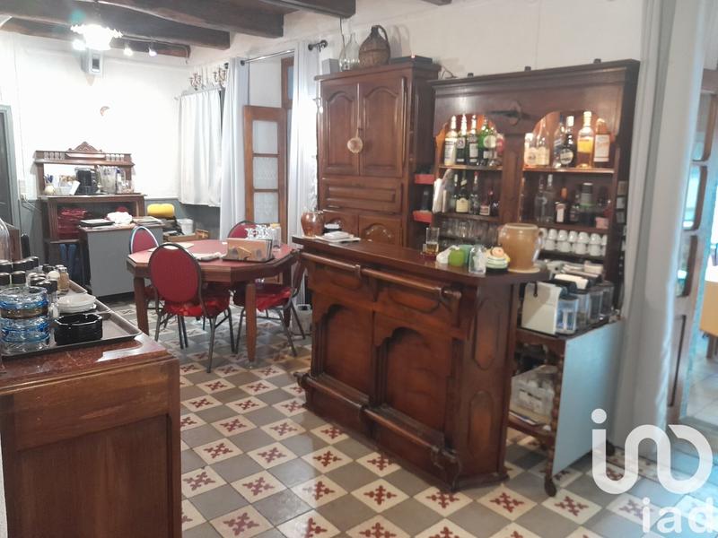 Maison - 208 m² - 7 pièces