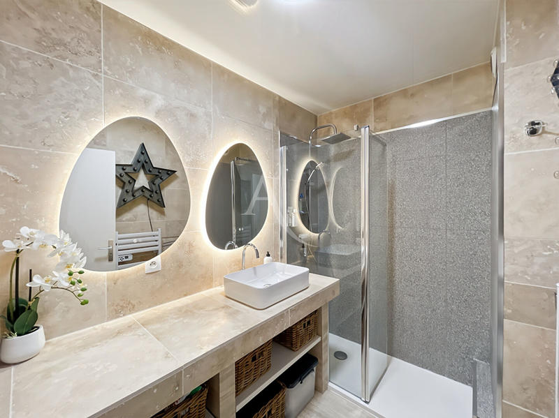 Appartement - 67 m² - 3 pièces