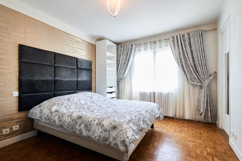 Maison - 168 m² - 7 pièces