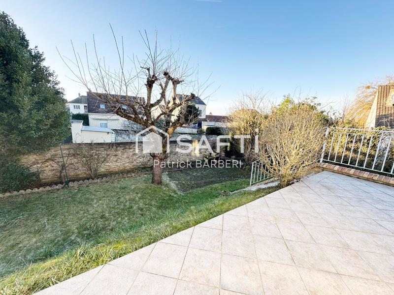 Maison - 135 m² - 6 pièces