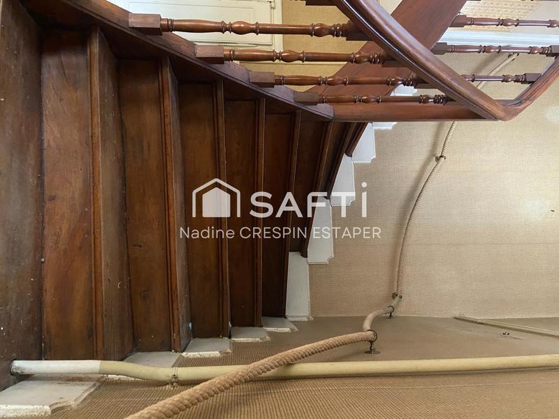 Maison - 115 m² - 10 pièces