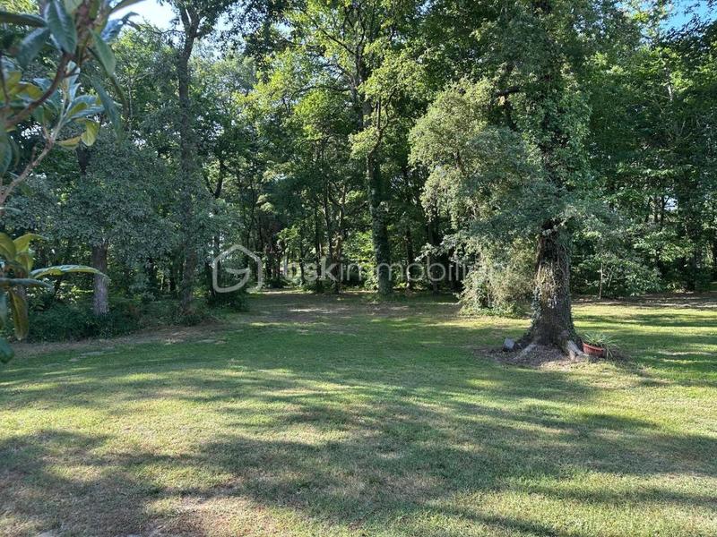 Maison - 187 m² - 6 pièces