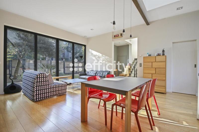 Villa - 145 m² - 6 pièces