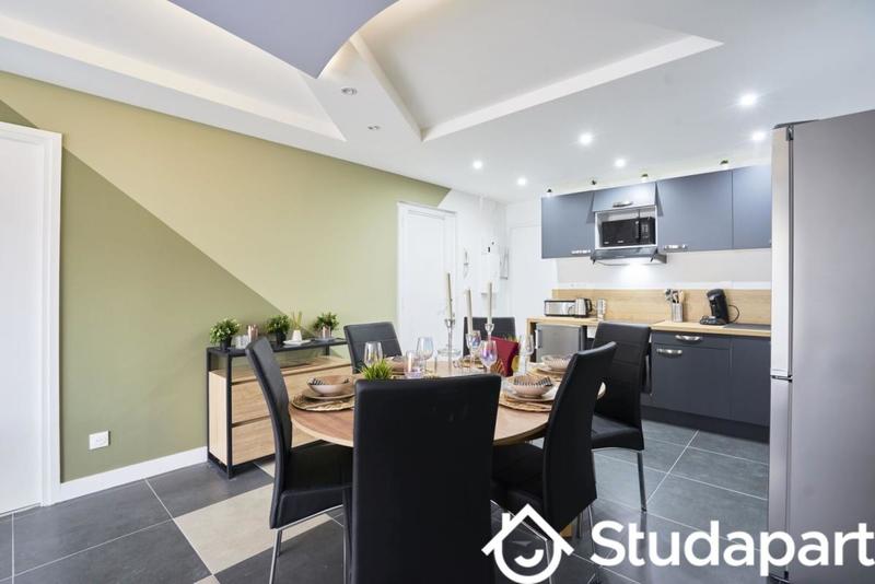 Chambre - 14 m² - 1 pièce