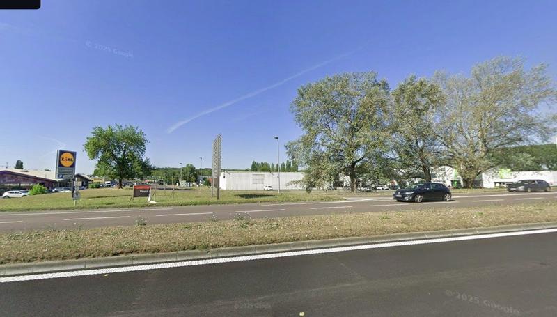 Local commercial - 700 m²