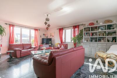 Maison - 180 m² - 6 pièces