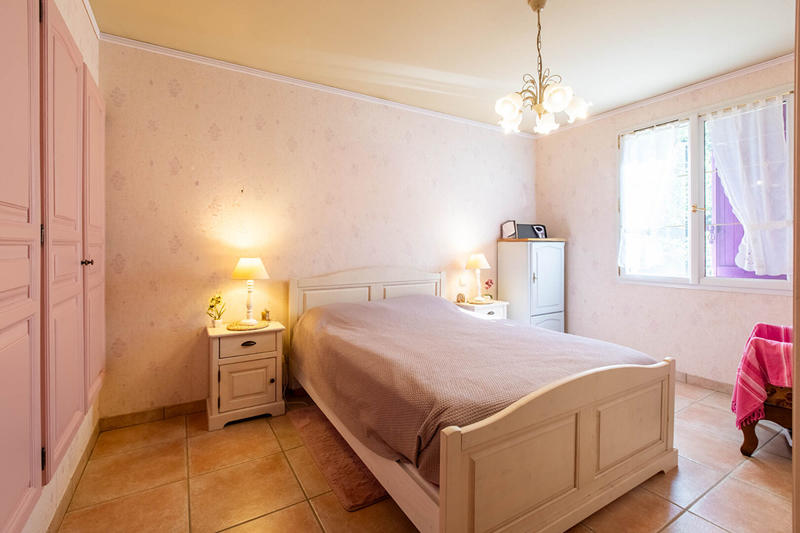 Maison - 137 m² - 6 pièces