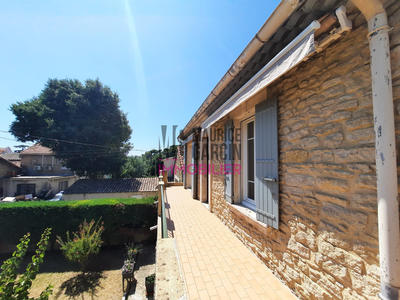 Appartement - 98 m² - 4 pièces