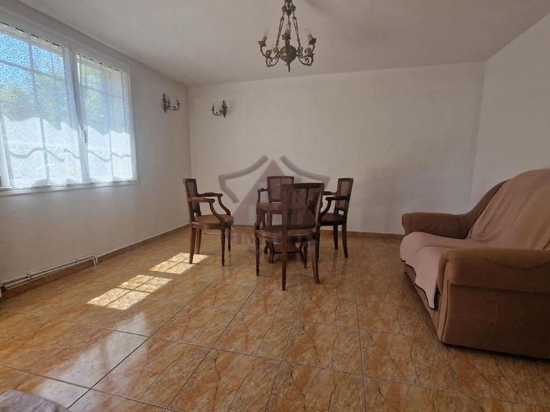 Maison - 144 m² - 7 pièces