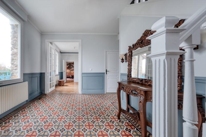 Maison bourgeoise - 260 m² - 9 pièces