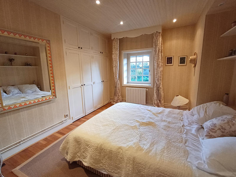 Maison - 147 m² - 7 pièces