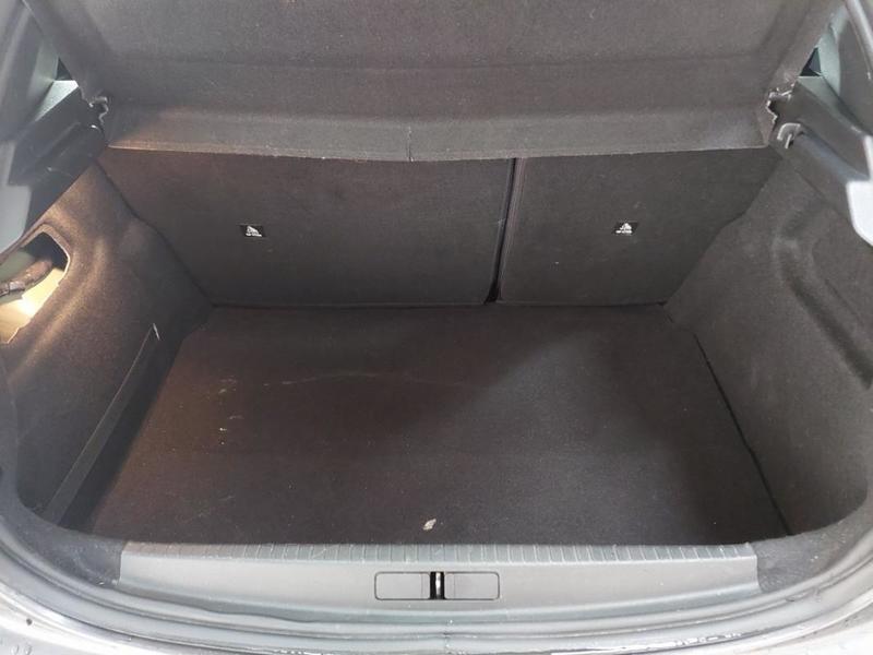 Peugeot 208 PureTech 100 s&amp;amp;S Eat8 Active Pack