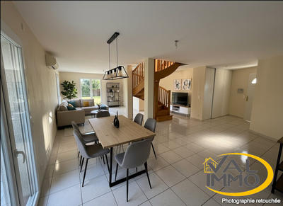 Maison - 140 m² - 6 pièces