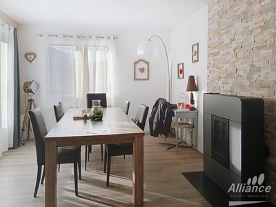 Maison - 155 m² - 6 pièces