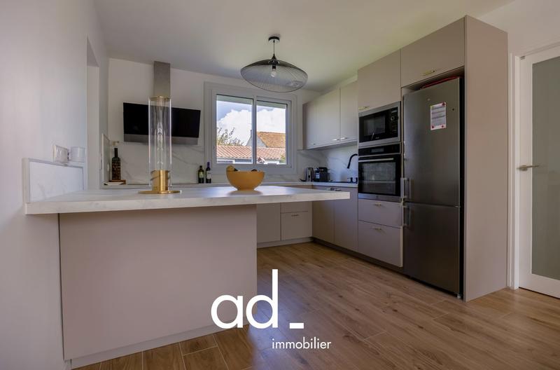 Maison - 91 m² - 4 pièces