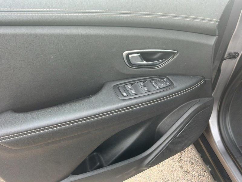 Renault Scénic IV TCe 140 Fap Edc Intens