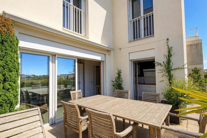 Duplex - 103 m² - 5 pièces