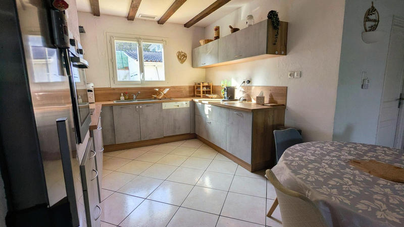 Maison - 142 m² - 6 pièces