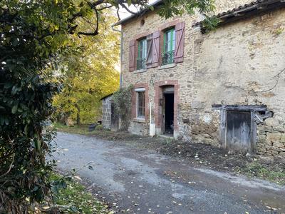 Maison - 90 m² - 3 pièces