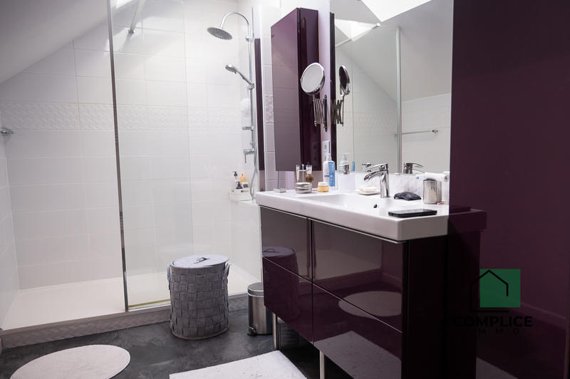 Maison - 155 m² - 4 pièces